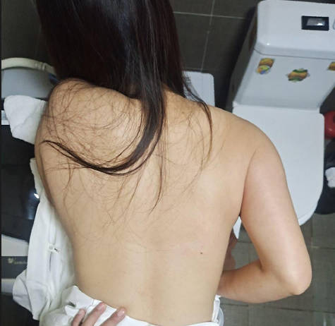 把反差婊嫂子拉进卫生间插到腿软从发情到哀求