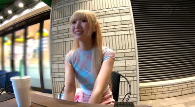 maan-1030 ニオイフェチなパイパン美女】おじさん大好きな変態登場！チン嗅ぎ&rarr;バキュームフ希咲那奈