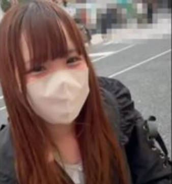 FC2PPV-4595612超级可爱的19岁女孩