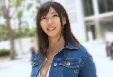 FC2PPV-4810633-胸部丰满的美女