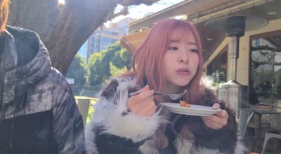 FC2PPV-4800344-白皙丰满美乳美发师