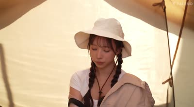 FNS-060 飲んでムラムラ&hellip;親友の目の前で親友のカレチ●ポを誘惑するWデートキャンプNTR 与田りん