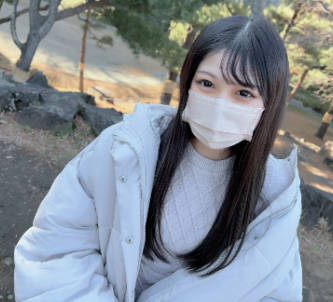 FC2PPV-3237986在道玄坂的咖啡厅打工的20岁娃娃脸大学生