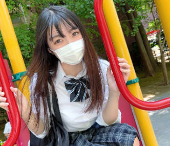 FC2PPV-3077136来自网球名校的可爱运动少女