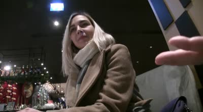 FC2PPV-1566282我用一些高科技的日本情趣用品在外国女孩身上试用