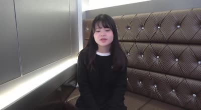 FC2PPV-3166184阴毛都还没修剪的小妞