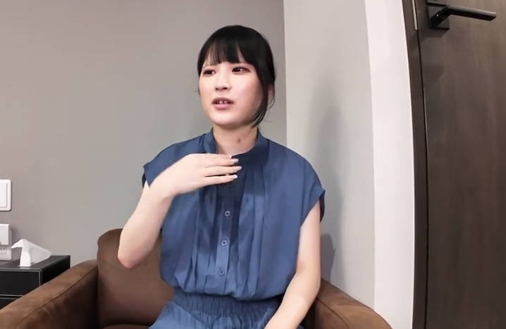 FC2PPV-4740301有男友的女孩盛夏酒店密会