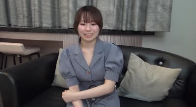 FC2PPV-4717936清纯可爱小美女