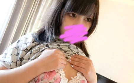 FC2PPV-4018320连续两次将精液射入她的嘴里和阴道