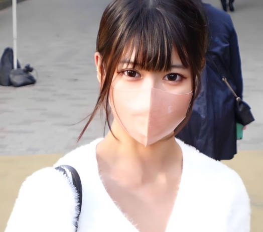 FC2PPV-4003498这个害羞的女孩