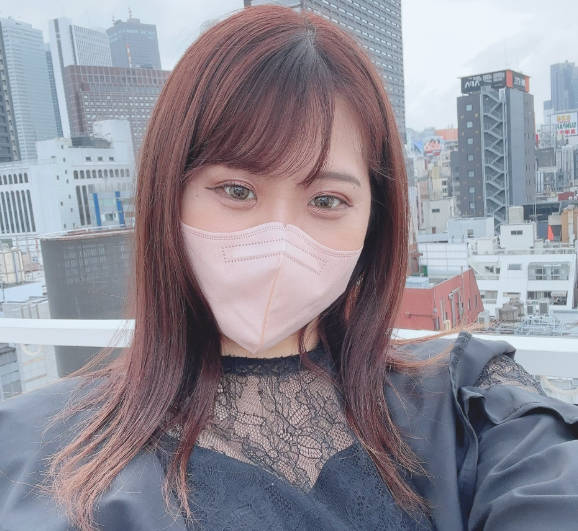 FC2PPV-3282067她被精液射进嘴里并被中出