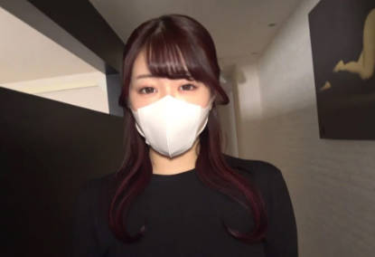 FC2PPV-4826869超级可爱漂亮的OL