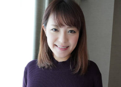 FC2PPV-3049060身穿白袜和校服的初音未来