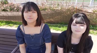 FC2PPV-4819367约了两个失业妹子进行3P