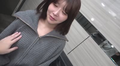 FC2PPV-4807166一位久未与男人亲近的美丽OL