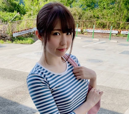 417SRCN-054超温柔大姐姐带着褒奖的语气帮处男破处