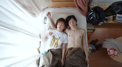 START-396温馨的小情侣之间最惬意的周末一边看着电影一边吃着鸡巴-紗倉まな